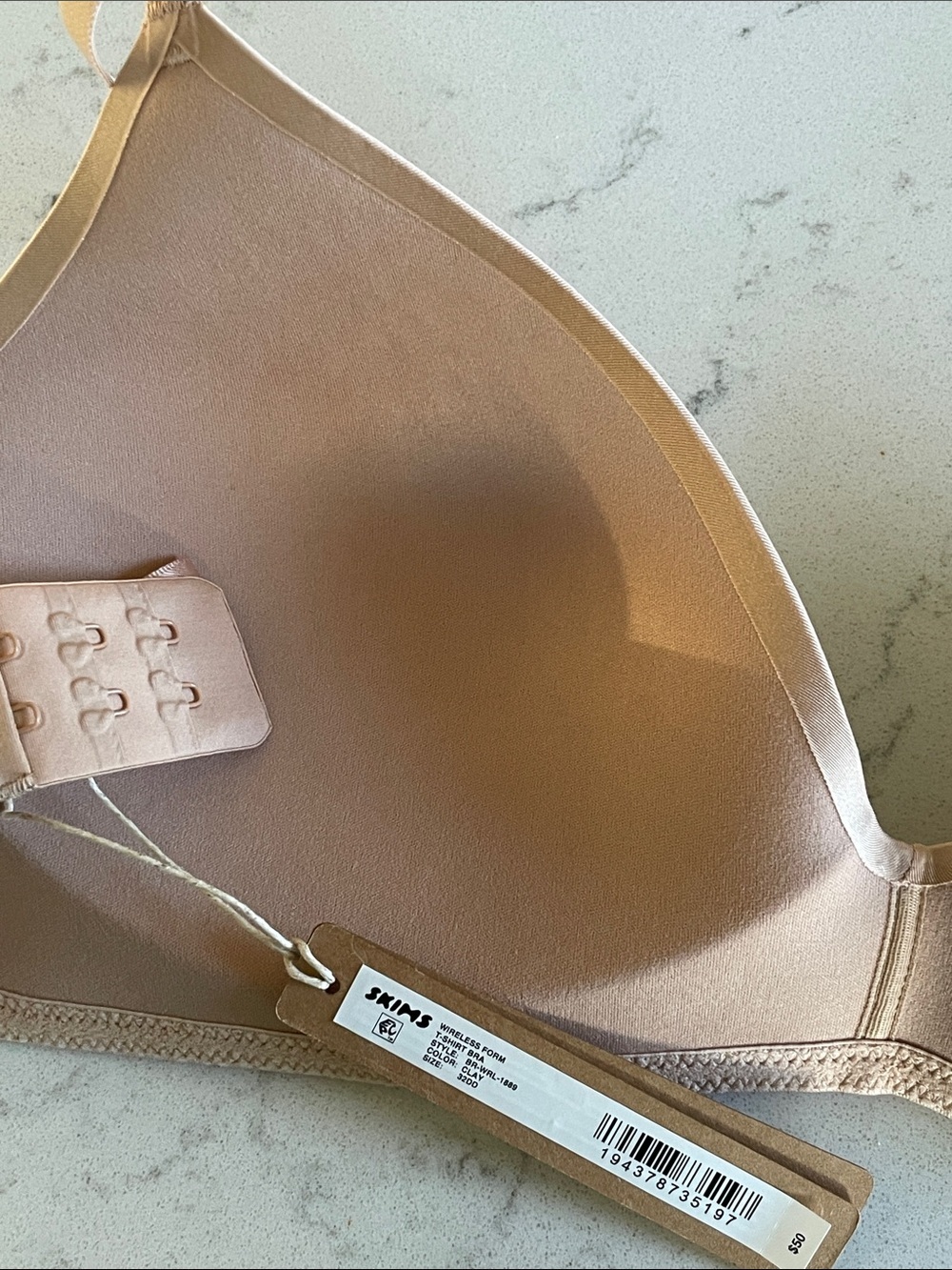 SKIMS Wireless Form Clay T-Shirt Bra Size 32DD - Picture 10 of 14